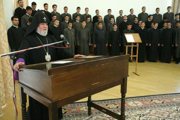 GEVORKIAN THEOLOGICAL SEMINARY 2013-2014 ACADEMIC YEAR CLOSING CEREMONY AT THE MOTHER SEE