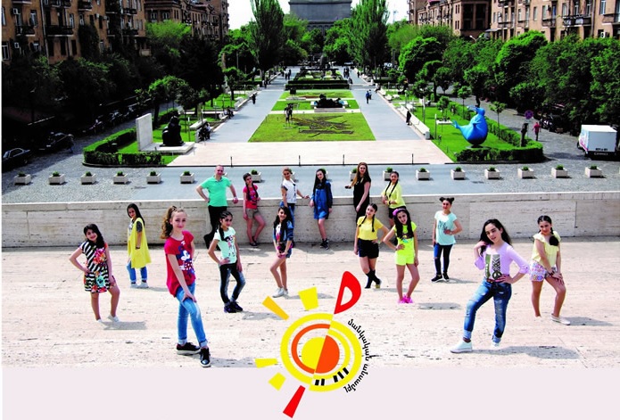 Arevik Youth Ensemble Delights a Sold-Out Audience