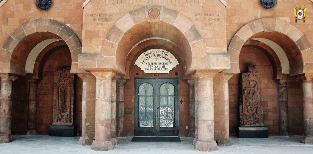 Meetings at the Western Diocese