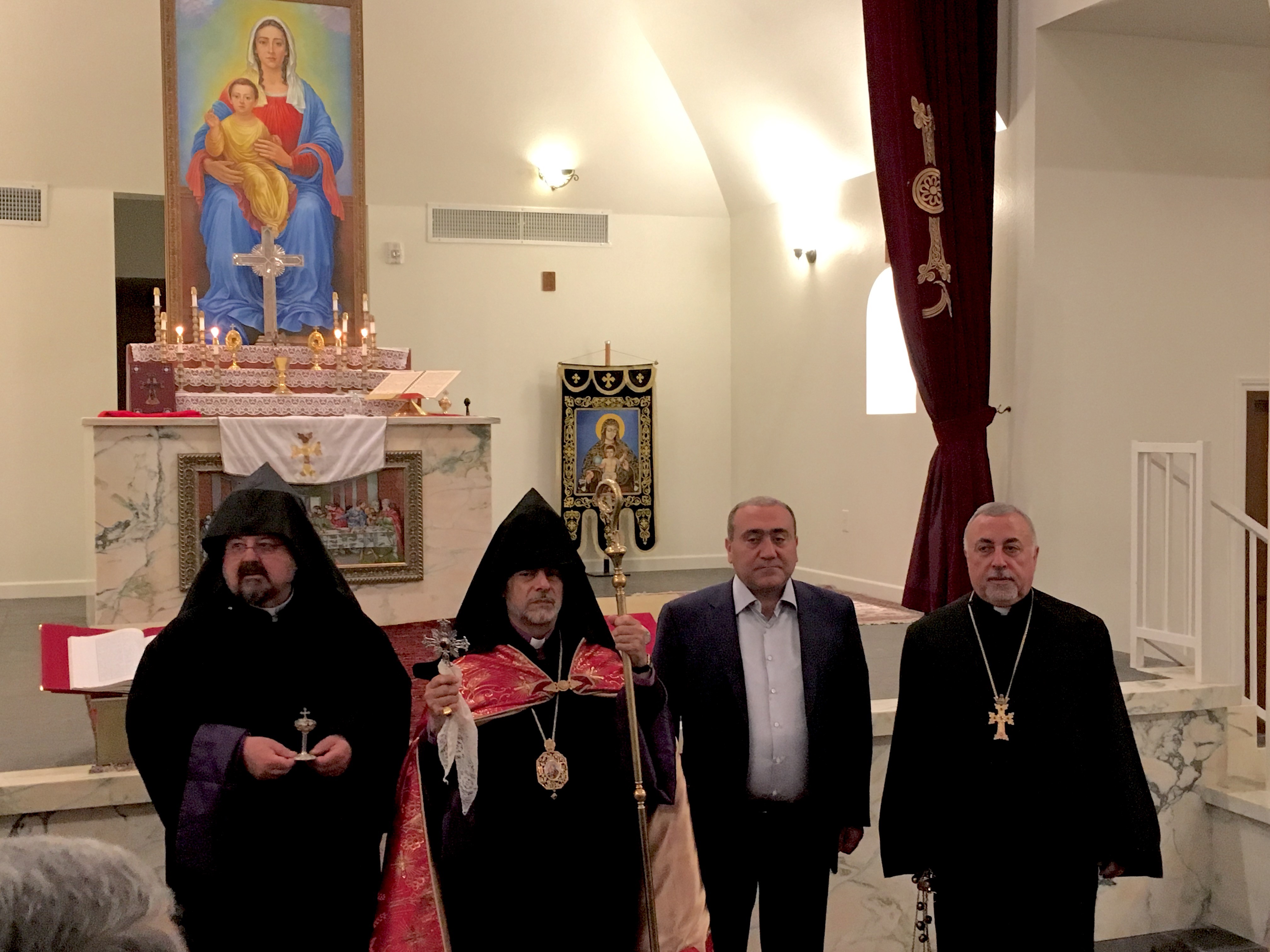 Primate Presides Over Chapel Dedication at St. Geragos Armenian Church in Las Vegas