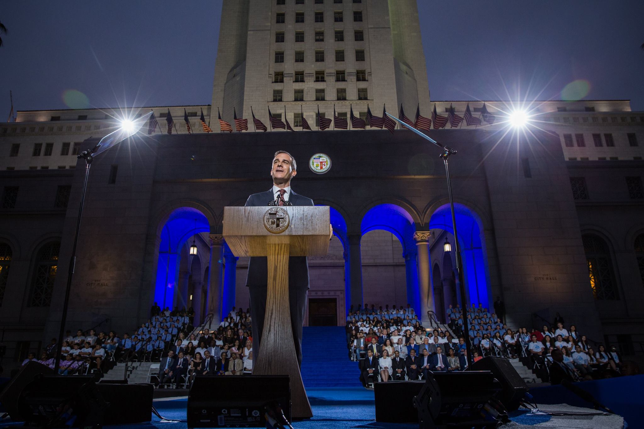 LA Mayor Sworn In for Second Term - Vicar General Represents Primate at Ceremony