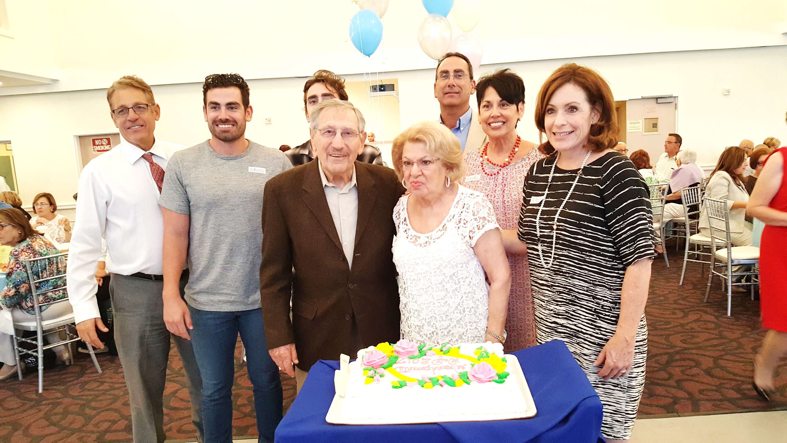 Mr. and Mrs. Armen and Nora Hampar Honored at Ararat Home