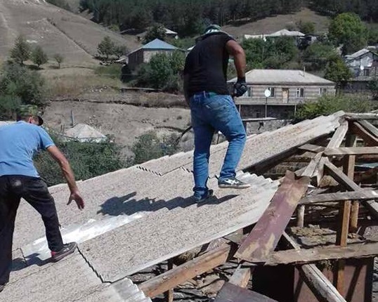 ECF Renovates Jambarak Kindergarten Dilapidated Roof