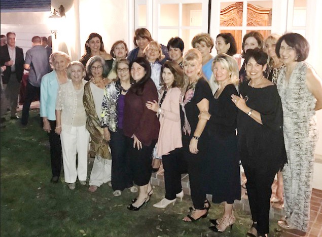 LADIES AUXILIARY OF WESTERN DIOCESE HOLD SUCCESSFUL WINE TASTING GARDEN SOIREE
