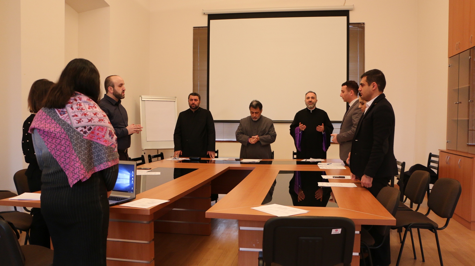 ՀԵԵՄ կազմակերպչական խմբի ժողով Մայր Աթոռում