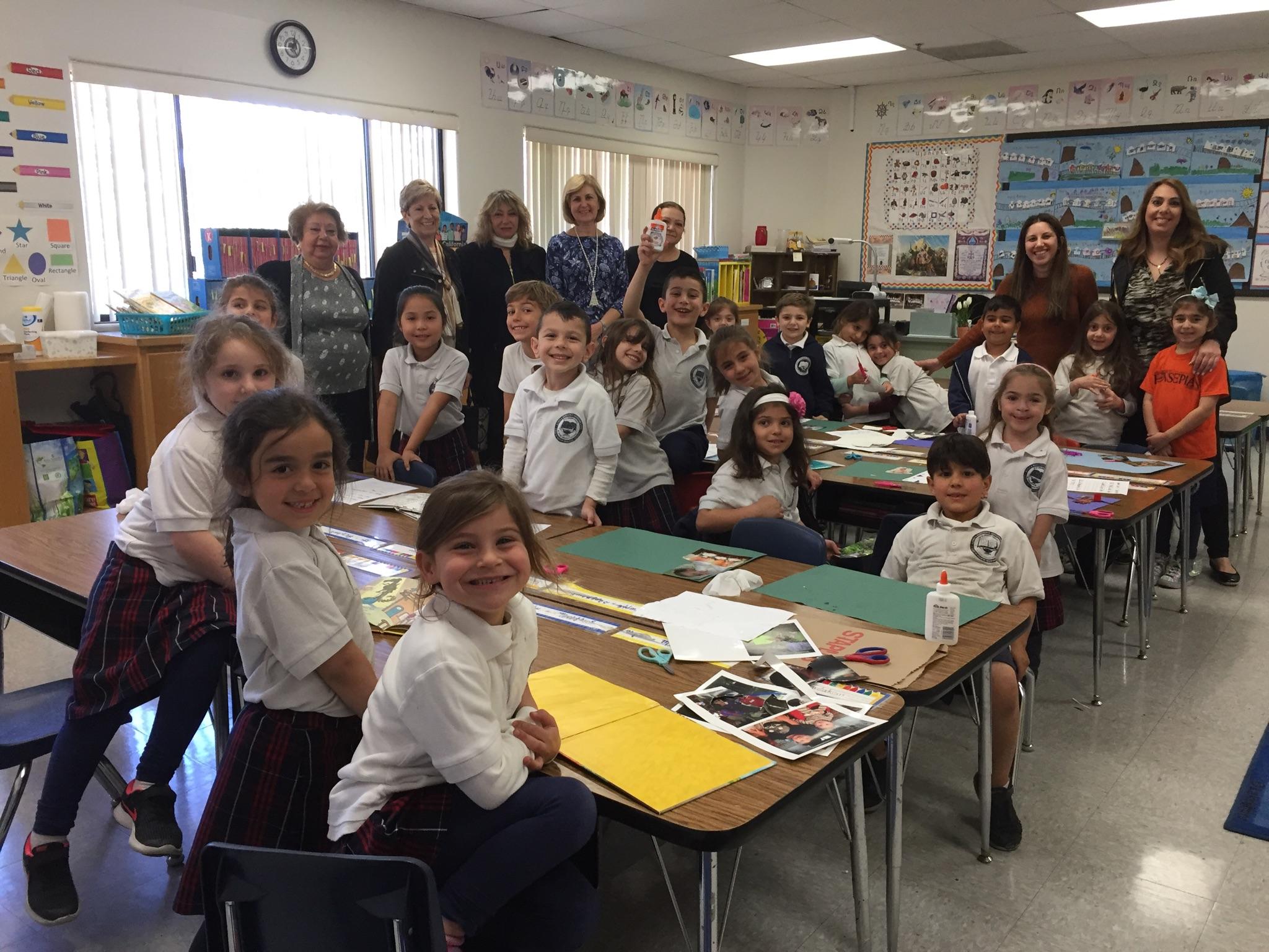 Առաջնորդարանի Տիկնանց Կեդրոնական Վարչութեան Այցելութինը դէպի Ալֆրէտ Եւ Մարկրիթ Յովսէփեան Վարժարան