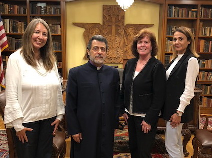 Glendale Memorial Hospital President Visits the Western Diocese