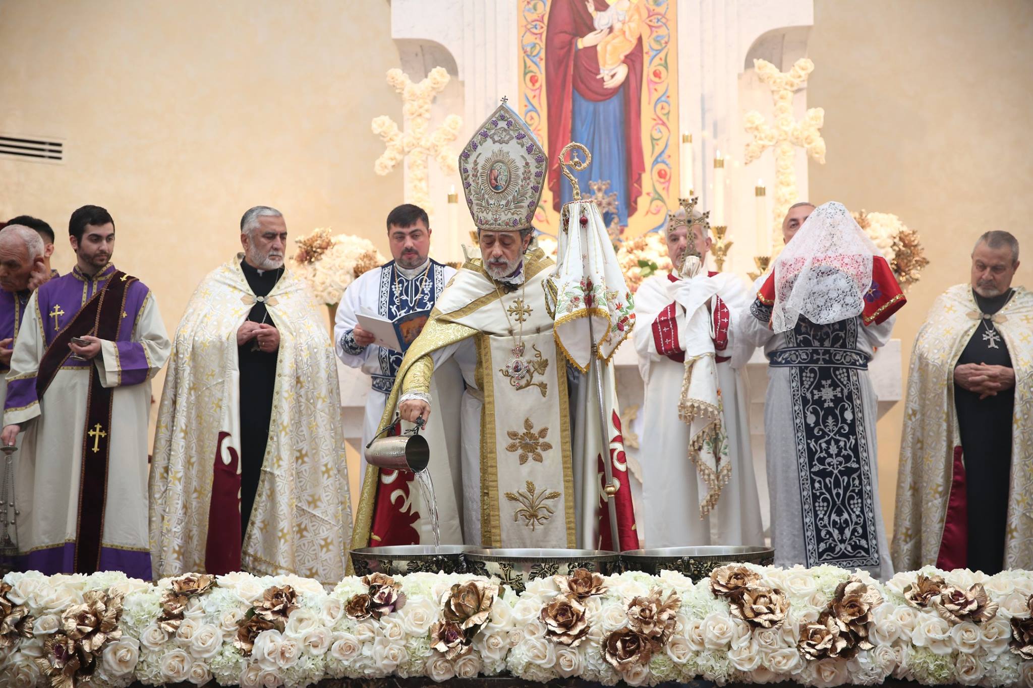 Record Attendance at St. Leon Armenian Cathedral on the Feast of the Nativity