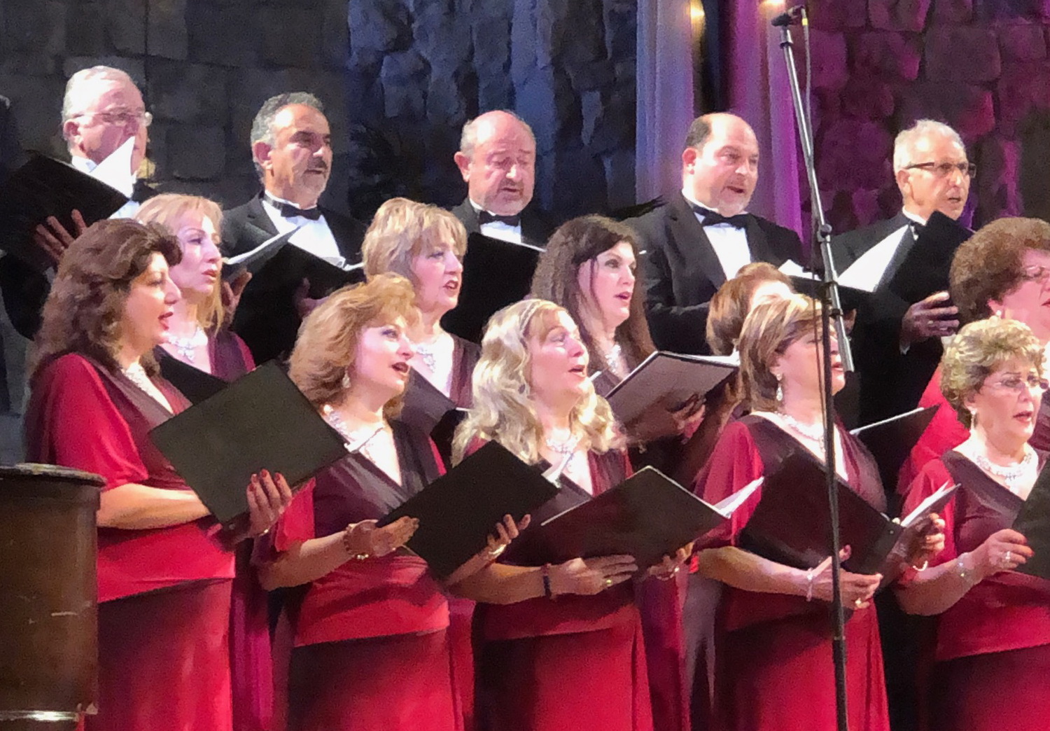 Կոմիտաս Երգչախումբի հայ երգերու համերգը նուիրուած Մեծն Կոմիտաս Վարդապետի 150 ամեակին