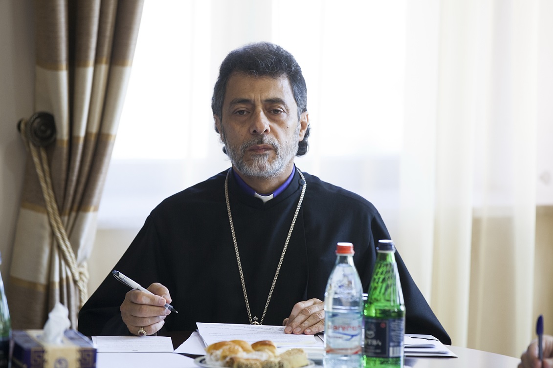 Primate Chairs Number of Meetings in Holy Etchmiadzin