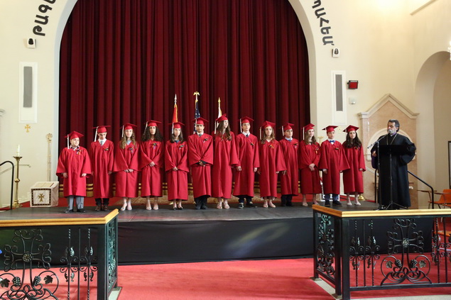 Primate Attends St. Gregory Alfred and Marguerite Hovsepian School’s Graduation Ceremony