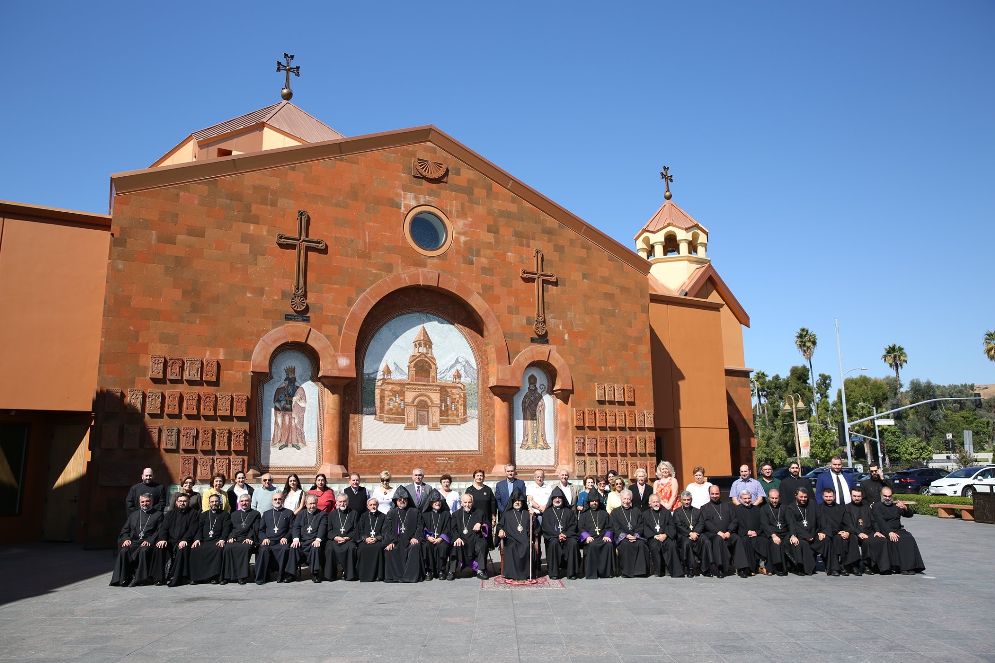 Western Diocese Hosts Symposium Dedicated to 20th Century Pillars of the Armenian Church