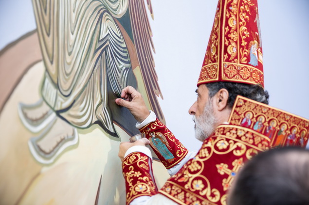 EPISCOPAL CELEBRATION OF THE DIVINE LITURGY AT ST. GREGORY THE ILLUMINATOR ARMENIAN CHURCH OF PASADENA - MR. HAROUT AYVAZIAN DONATES $300,000