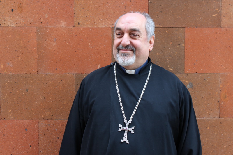 Western Diocese Bids Farewell to Archpriest Fr. Asoghig Jamgotchian