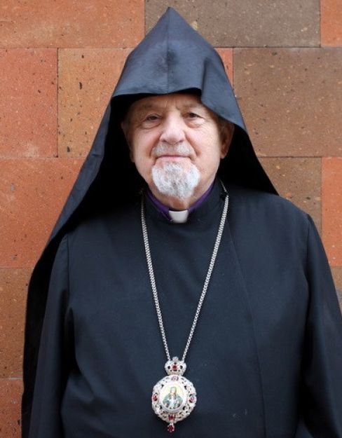 In Memoriam - Archbishop Vatche Hovsepian (1930-2022)